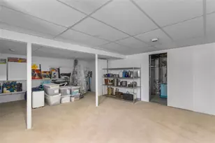 685 Pontiac Ave, Cranston, RI 02910 - Photo 36