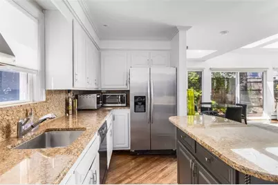 685 Pontiac Avenue, Cranston, RI 02910 - Photo 20