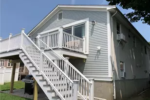 8 Seascape Ave, Middletown, RI 02842 - Photo 10