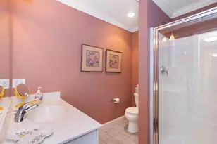 42 Ferry Landing Cir, Portsmouth, RI 02871 - Photo 34