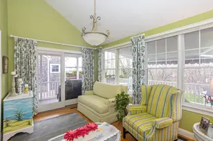 42 Ferry Landing Cir, Portsmouth, RI 02871 - Photo 18