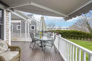 42 Ferry Landing Cir, Portsmouth, RI 02871 - Photo 20