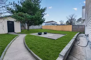 58 Burgess Ave, East Providence, RI 02914 - Photo 4