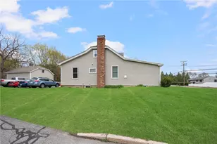 1565 Victory Hwy, North Smithfield, RI 02896 - Photo 4