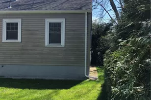 9 Palmer Ave, Warren, RI 02885 - Photo 6