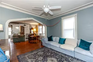 18 Bow St, Cranston, RI 02905 - Photo 2