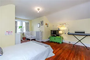 18 Bow St, Cranston, RI 02905 - Photo 22