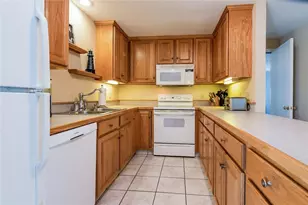 39 Davisville Ln, Narragansett, RI 02882 - Photo 14