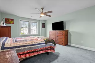 54 Carpenter St, Warwick, RI 02886 - Photo 16