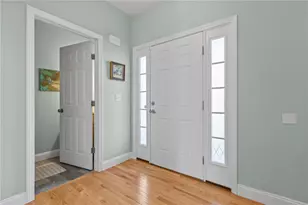 54 Carpenter St, Warwick, RI 02886 - Photo 2