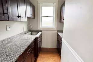 31 Richter St, Providence, RI 02908 - Photo 4