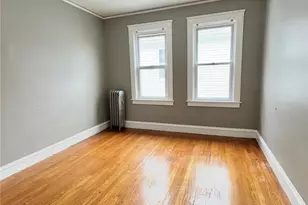 31 Richter St, Providence, RI 02908 - Photo 12