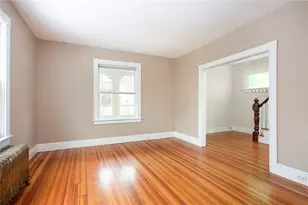 5 Cummings Rd, Newport, RI 02840 - Photo 12