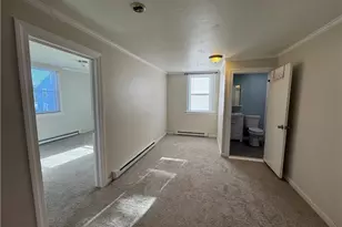 33 St Elizabeth St, Bristol, RI 02809 - Photo 10