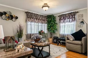 111 Wannamoisett Rd, East Providence, RI 02914 - Photo 6