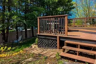 111 Wannamoisett Rd, East Providence, RI 02914 - Photo 26
