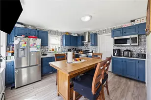 196 Simmonsville Ave, Johnston, RI 02919 - Photo 2