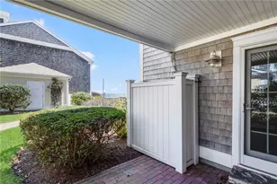 20 Narragansett Ave, Narragansett, RI 02882 - Photo 22