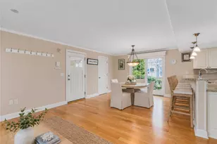 20 Narragansett Ave, Narragansett, RI 02882 - Photo 6