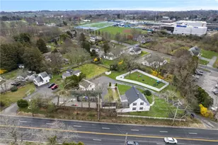 599 East Main Rd, Middletown, RI 02842 - Photo 8