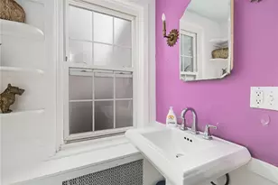 599 East Main Rd, Middletown, RI 02842 - Photo 20