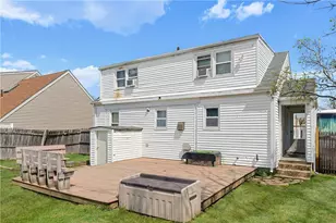 70 East St, West Warwick, RI 02893 - Photo 18