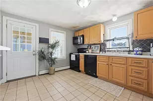 70 East St, West Warwick, RI 02893 - Photo 6