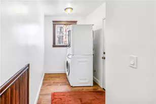 651 Pleasant Valley Pkwy, Providence, RI 02908 - Photo 32