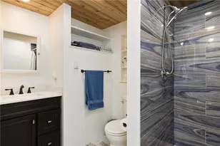 214 Charlotte Dr, Warwick, RI 02818 - Photo 12