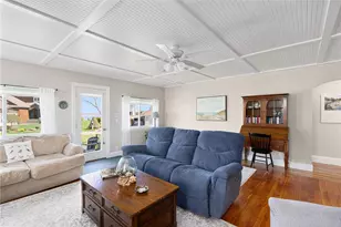 214 Charlotte Dr, Warwick, RI 02818 - Photo 18