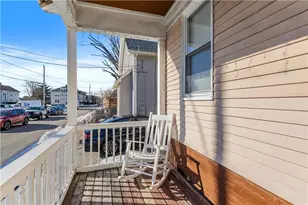 103 Newton St, Pawtucket, RI 02860 - Photo 6