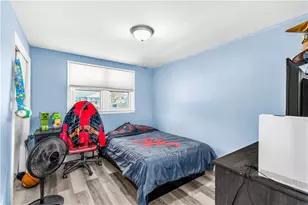 148 Asylum Rd, Warwick, RI 02886 - Photo 8