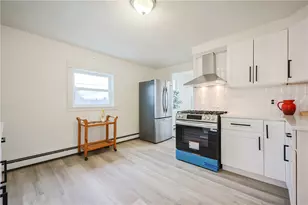 159 Dunnell Ave, Pawtucket, RI 02860 - Photo 8
