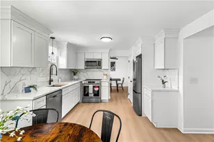 4 Cassisi Ct, North Providence, RI 02904 - Photo 2
