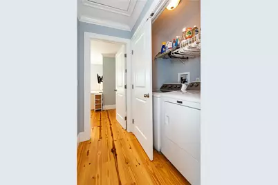 19 Eustis Avenue, Newport, RI 02840 - Photo 26