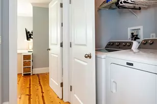 19 Eustis Ave, Newport, RI 02840 - Photo 26