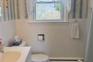 18 John Duggan Rd, Tiverton, RI 02878 - Photo 4