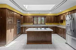 300 Twin River Rd, Lincoln, RI 02865 - Photo 2