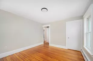 41 Tyndall Ave, Providence, RI 02908 - Photo 12