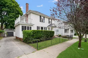 41 Tyndall Ave, Providence, RI 02908 - Photo 2