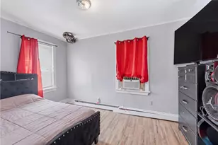 146 Althea St, Providence, RI 02907 - Photo 16