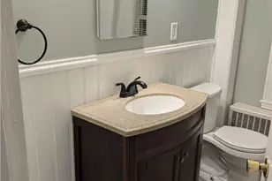 14 Wallace Ave, Warwick, RI 02886 - Photo 16