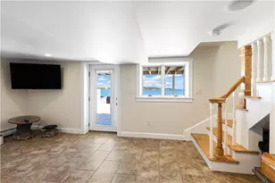 177 Seaconnet Blvd, Portsmouth, RI 02871 - Photo 28