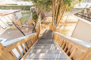 14 Shafter St, Providence, RI 02909 - Photo 8