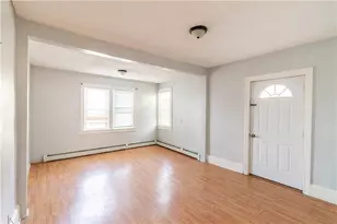 14 Shafter St, Providence, RI 02909 - Photo 2