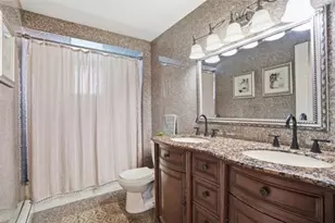 149 Rowe Ave, Pawtucket, RI 02861 - Photo 16