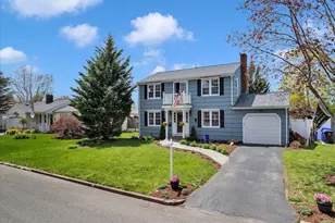 149 Rowe Ave, Pawtucket, RI 02861 - Photo 4