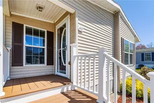 40 Campbell Cir, East Greenwich, RI 02818 - Photo 4