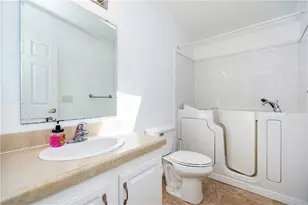 40 Campbell Cir, East Greenwich, RI 02818 - Photo 20