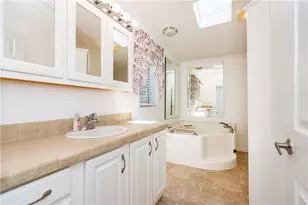 40 Campbell Cir, East Greenwich, RI 02818 - Photo 24